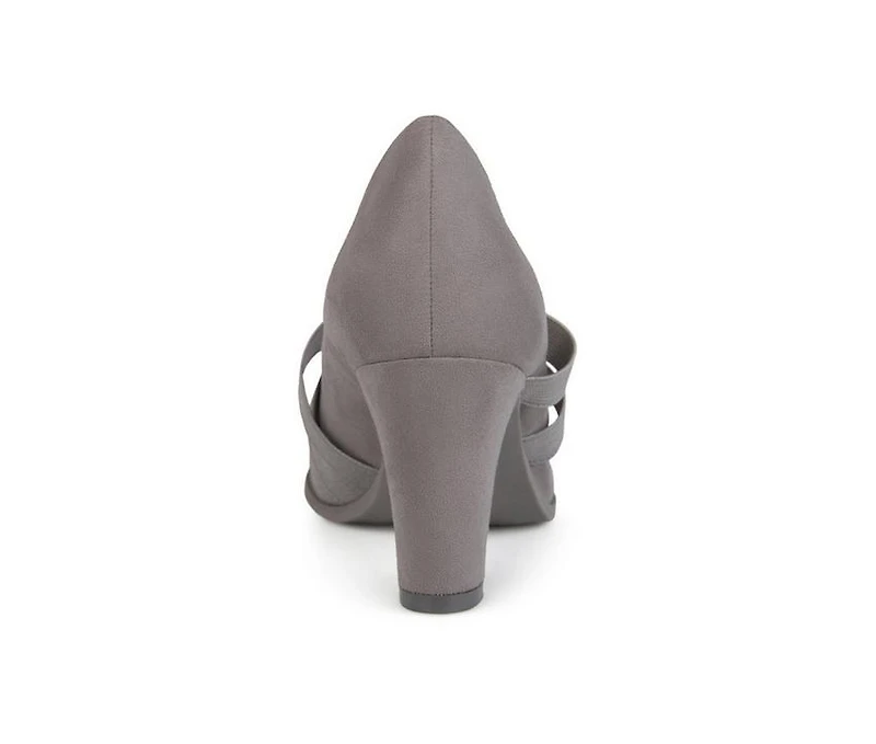 Women's Journee Collection Loren Pumps