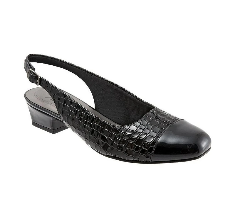 Women's Trotters Dea Pumps