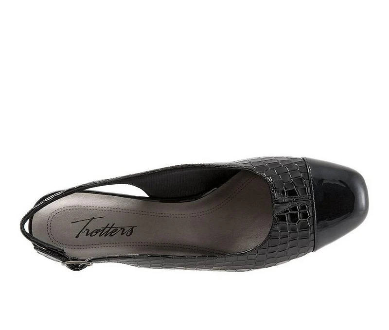 Women's Trotters Dea Pumps