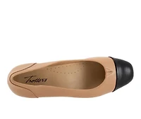 Women's Trotters Daisy Pumps