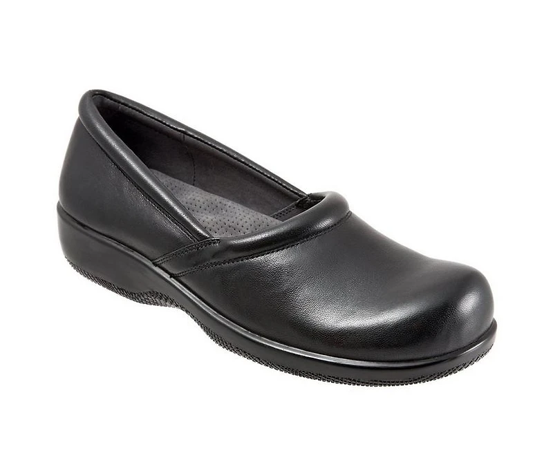 Women's Softwalk Adora Flats