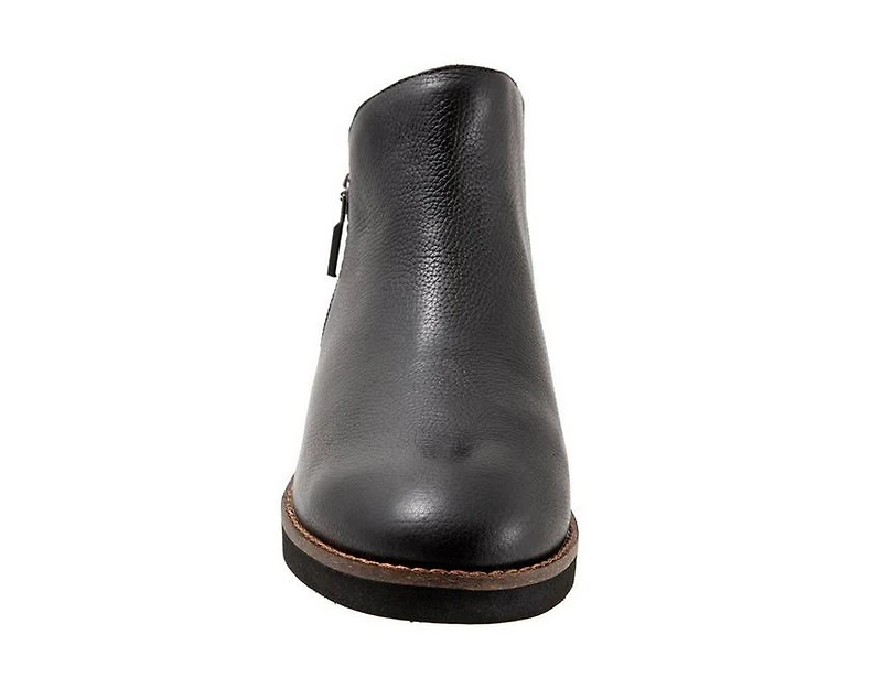 Women's Softwalk Wesley Booties