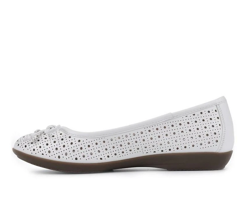Women's Cliffs by White Mountain Cheryl Flats