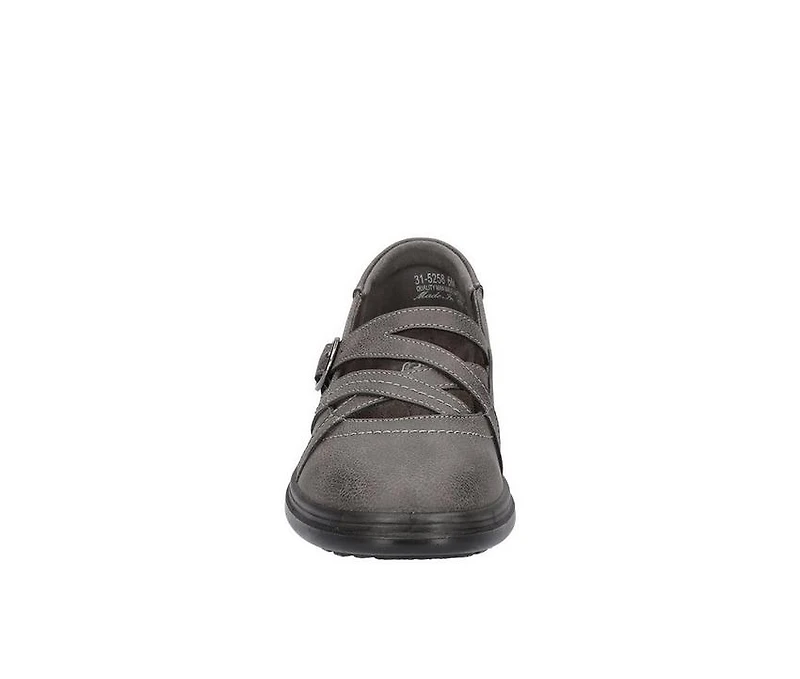 Women's Easy Street Wise Flats