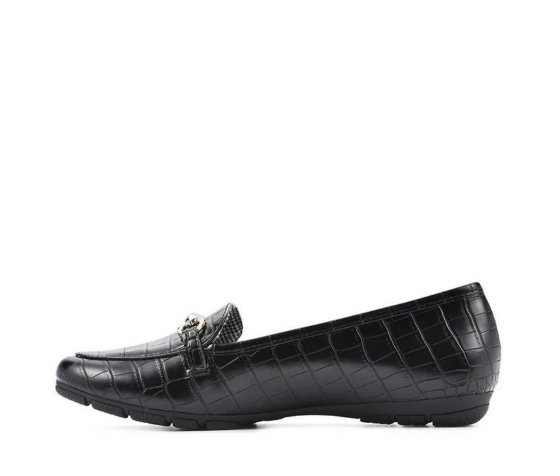 Women's Cliffs by White Mountain Glowing Loafers