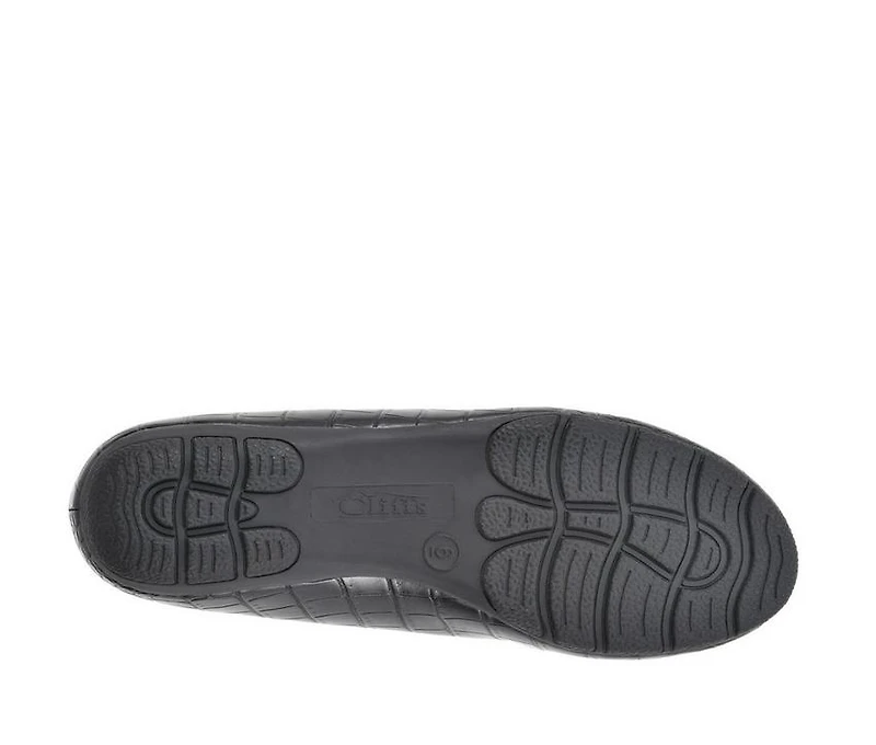 Women's Cliffs by White Mountain Glowing Loafers