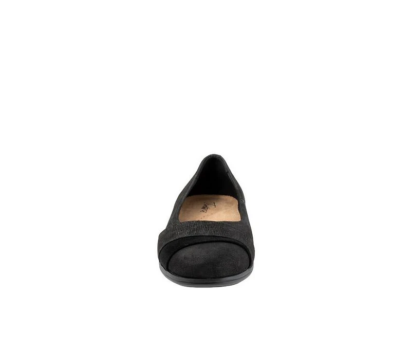 Women's Trotters Danni Flats