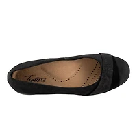Women's Trotters Danni Flats