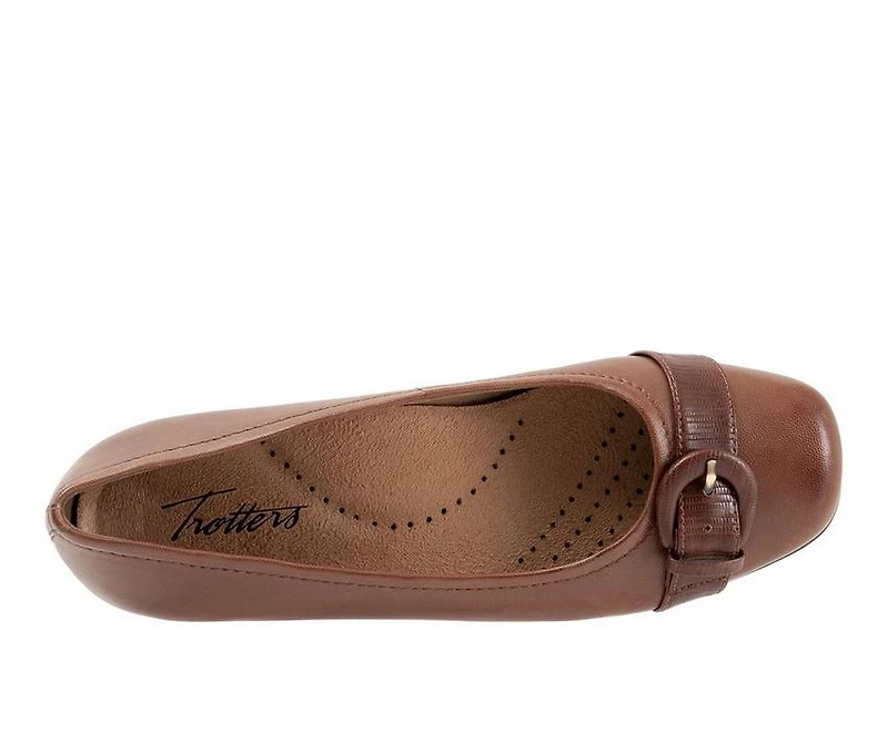 Women's Trotters Sylvia Flats