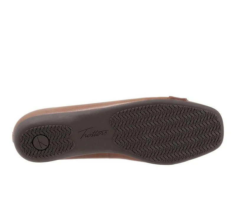 Women's Trotters Sylvia Flats