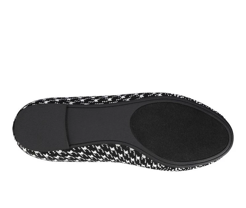 Women's Journee Collection Maryann Flats