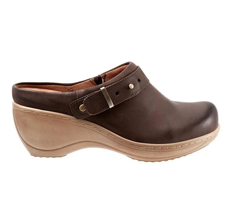 Women's Softwalk Marquette Clogs