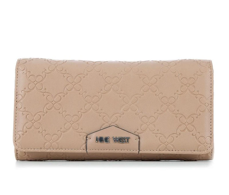 Nine West Verna Organizer Wallet