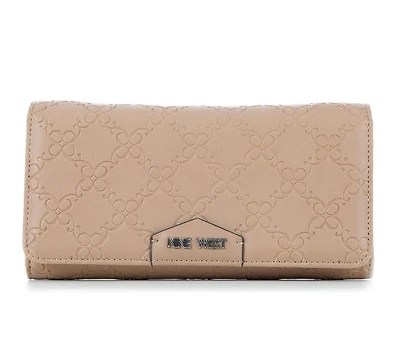Nine West Verna Organizer Wallet