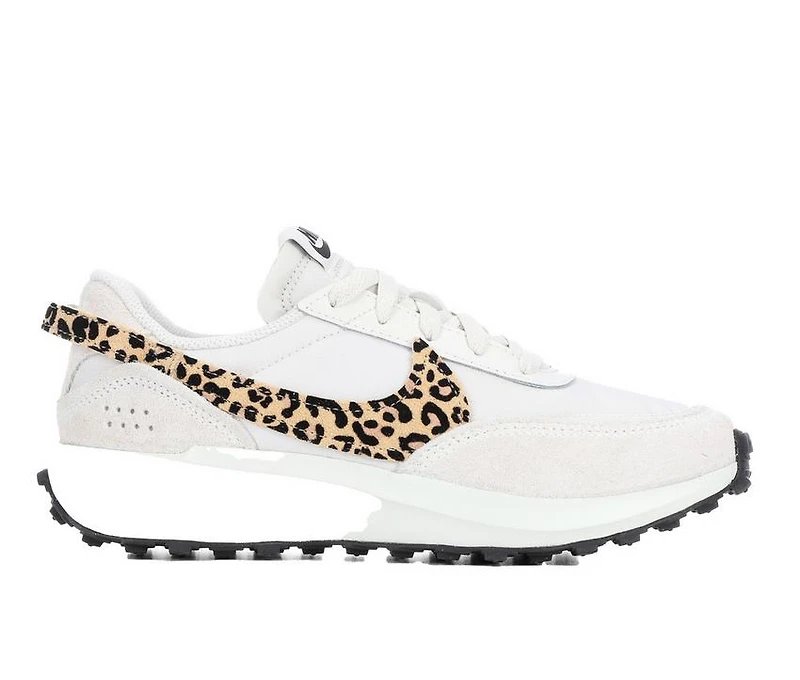 Women's Nike Waffle Debut Sneakers