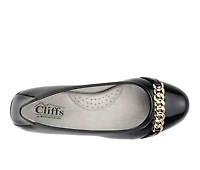 Women's Cliffs by White Mountain Charmed Flats
