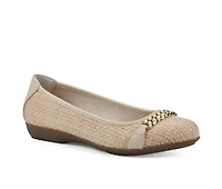 Women's Cliffs by White Mountain Charmed Flats