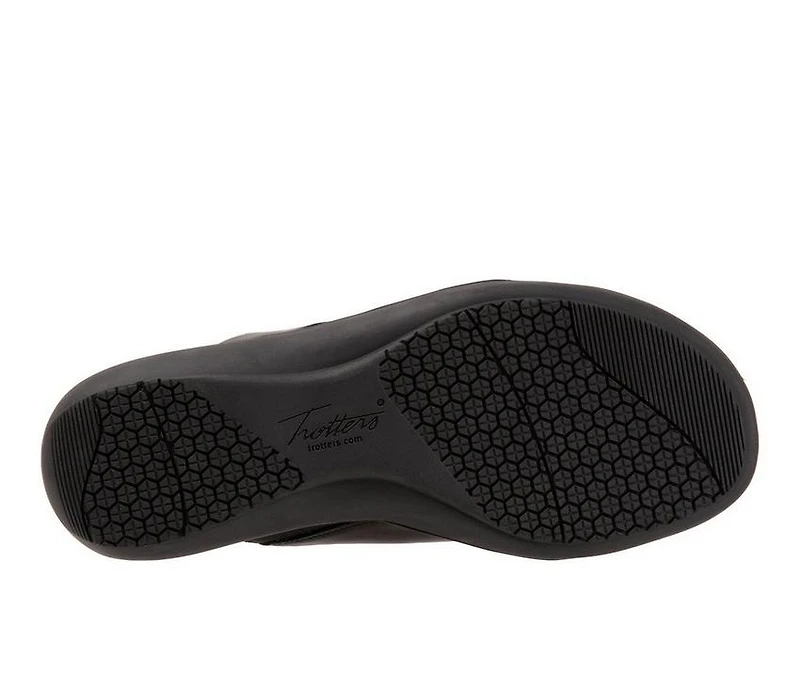 Women's Trotters Regina Sandals