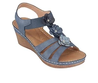 Women's GC Shoes Beck Wedge Sandals
