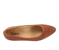 Women's Trotters Jade Pumps