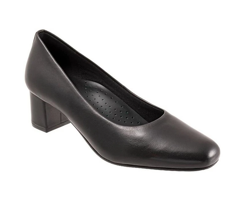 Women's Trotters Daria Block Heel Pumps