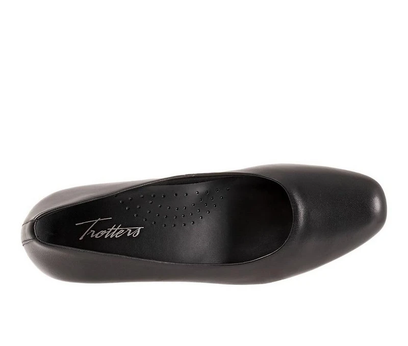 Women's Trotters Daria Block Heel Pumps