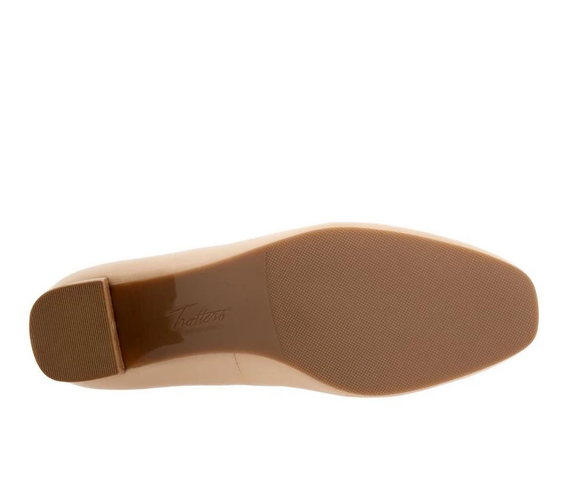 Women's Trotters Daria Block Heel Pumps