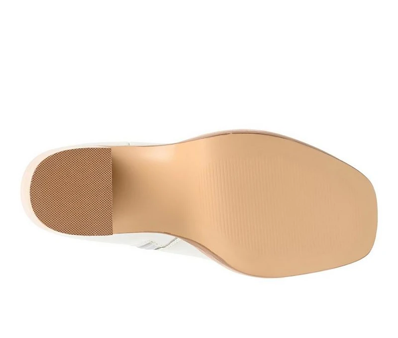 Women's Journee Collection Brittany Block Heel Booties