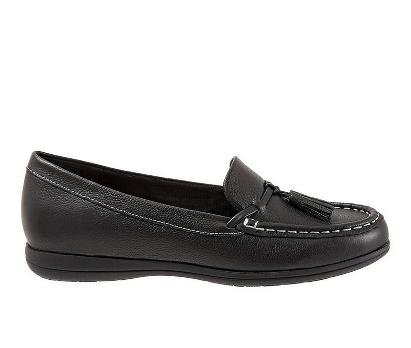Women's Trotters Dawson Moccasin Loafers