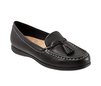 Women's Trotters Dawson Moccasin Loafers