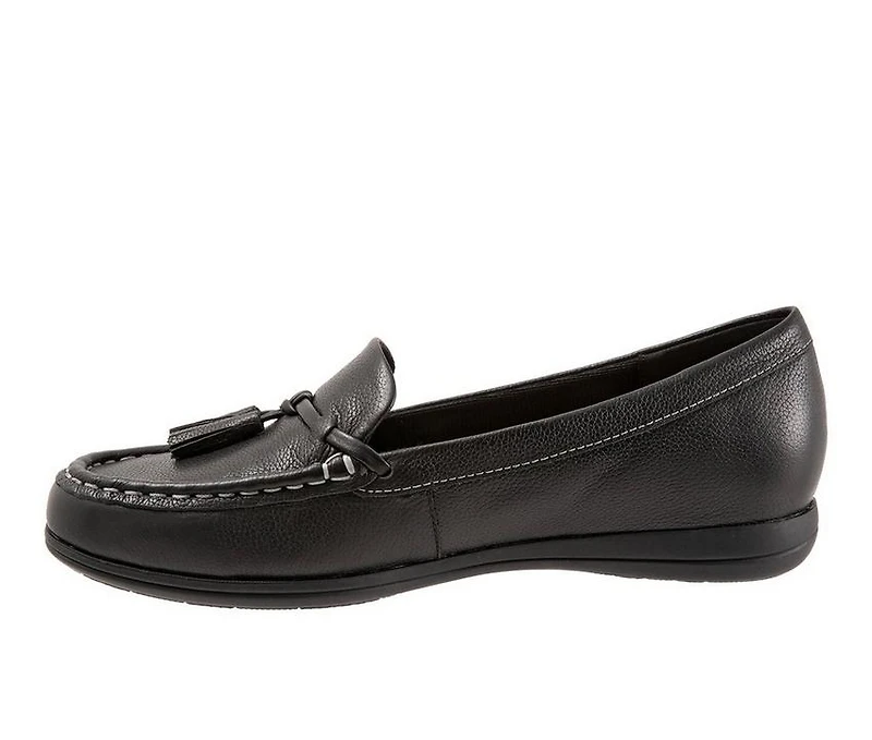 Women's Trotters Dawson Moccasin Loafers