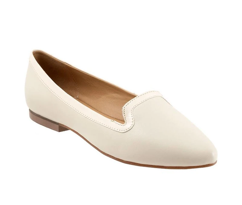 Women's Trotters Hannah Flats