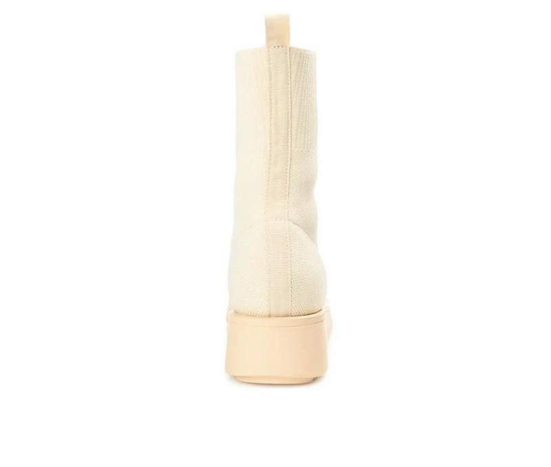 Women's Journee Collection Ebby Booties
