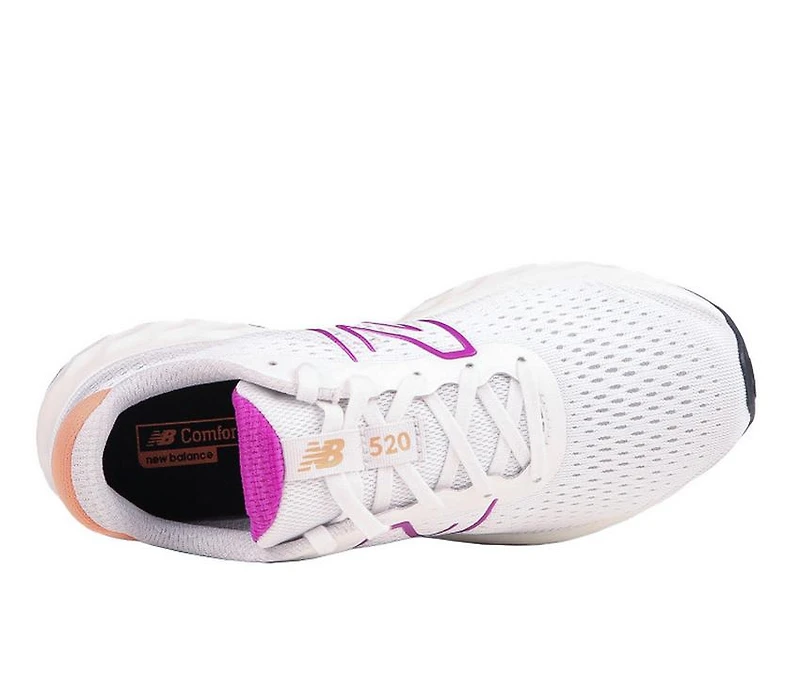 Women's New Balance W520V8 Running Shoes