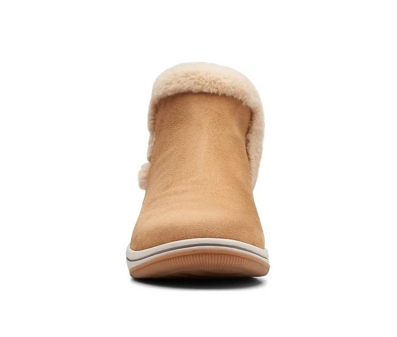 Women's Clarks Breeze Fur Winter Booties