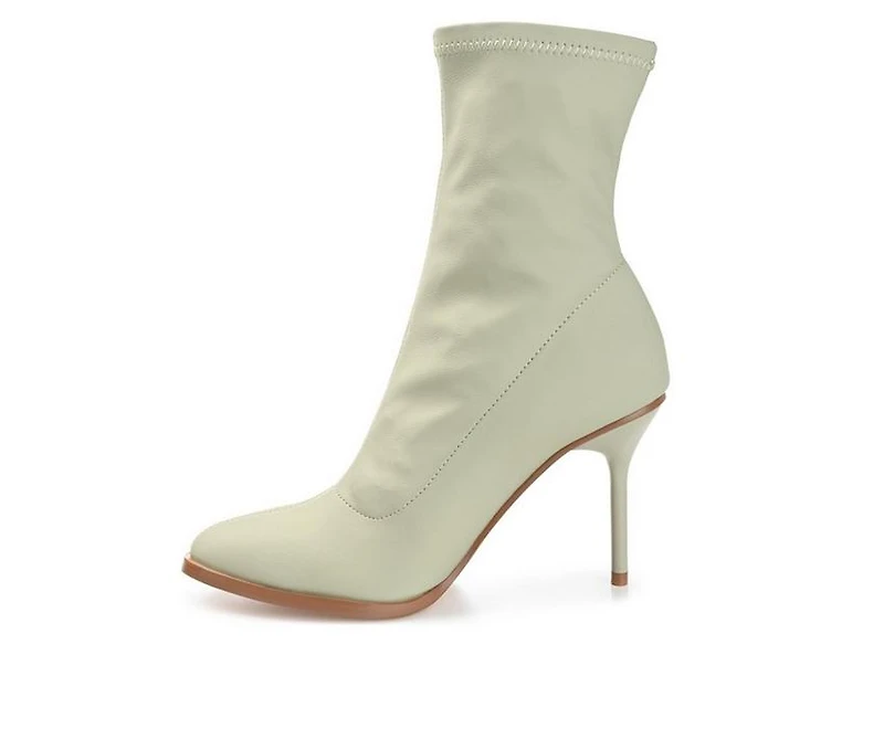 Women's Journee Collection Gizzel Heeled Booties