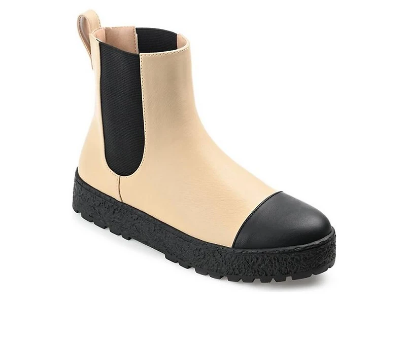 Women's Journee Collection Jenie Chelsea Booties