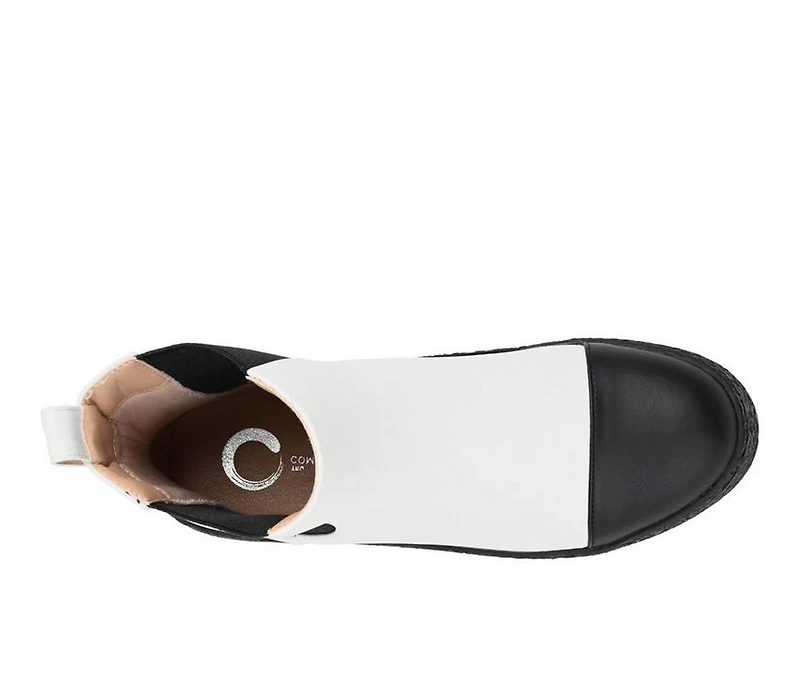 Women's Journee Collection Jenie Chelsea Booties