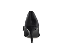 Women's Journee Collection Crystol Pumps
