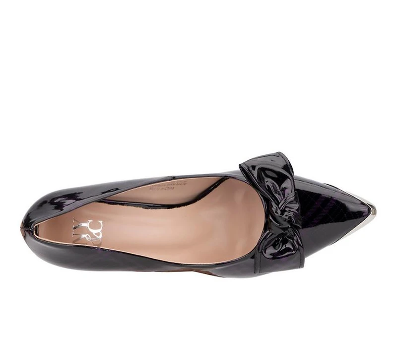 Women's New York and Company Wendy Pumps