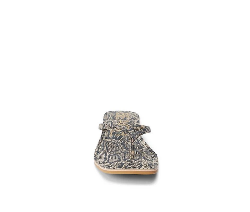 Women's Beach by Matisse Bungalow Flip-Flop Sandals
