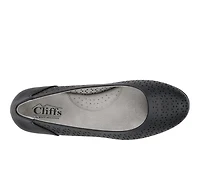 Women's Cliffs by White Mountain Cindy Flats