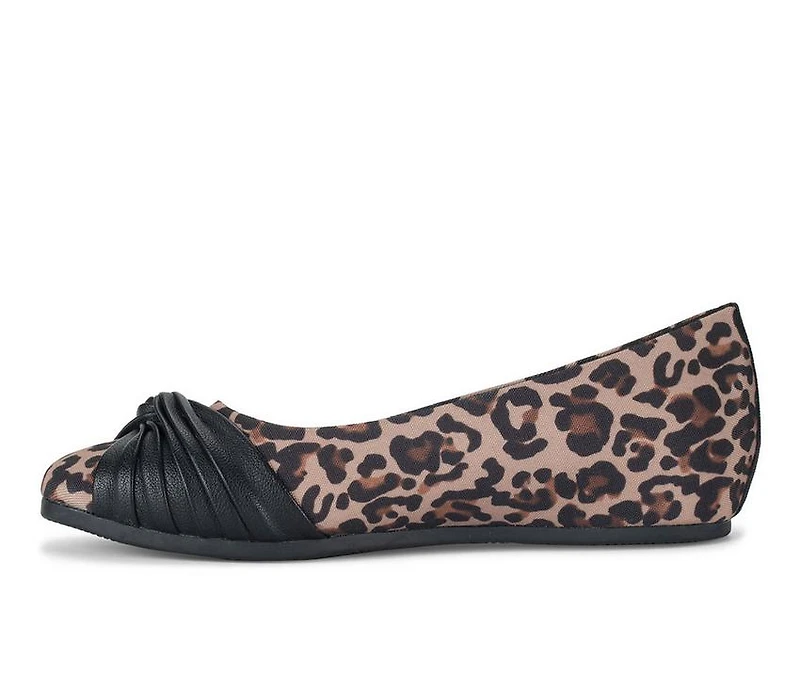 Women's Baretraps Chainey Flats