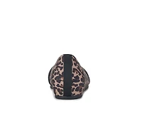 Women's Baretraps Chainey Flats