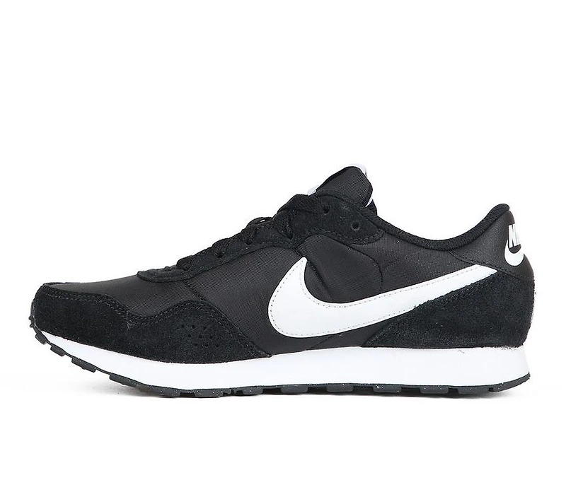 Boys' Nike Big Kid MD Valiant GS Running Shoes