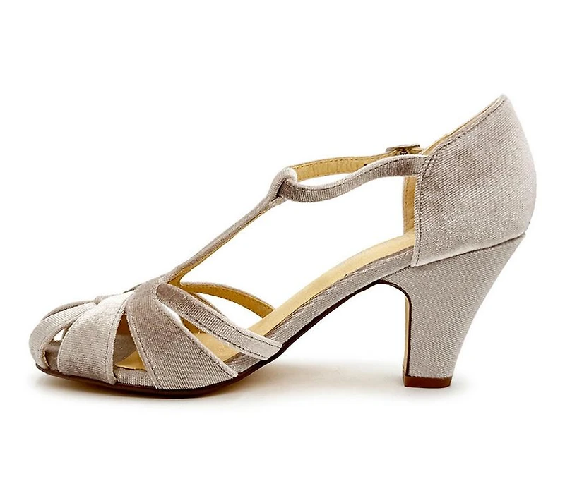 Women's Chelsea Crew Sergi Pumps