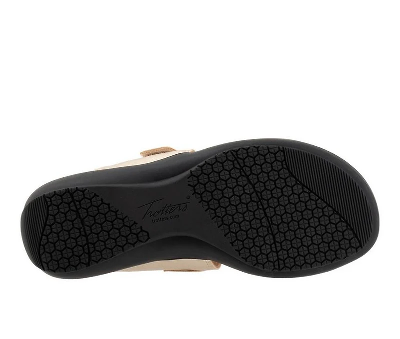 Women's Trotters Robin Sandals