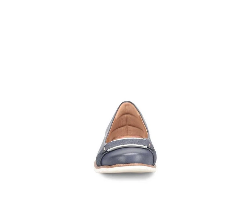 Women's Comfortiva Rhoda Flats