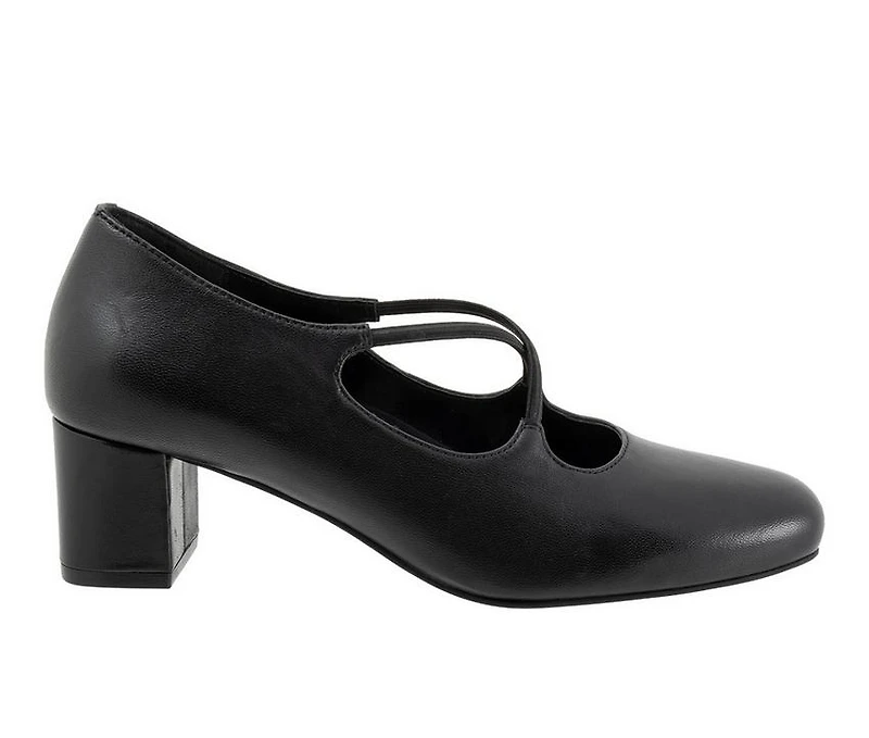 Women's Trotters Demi Pumps