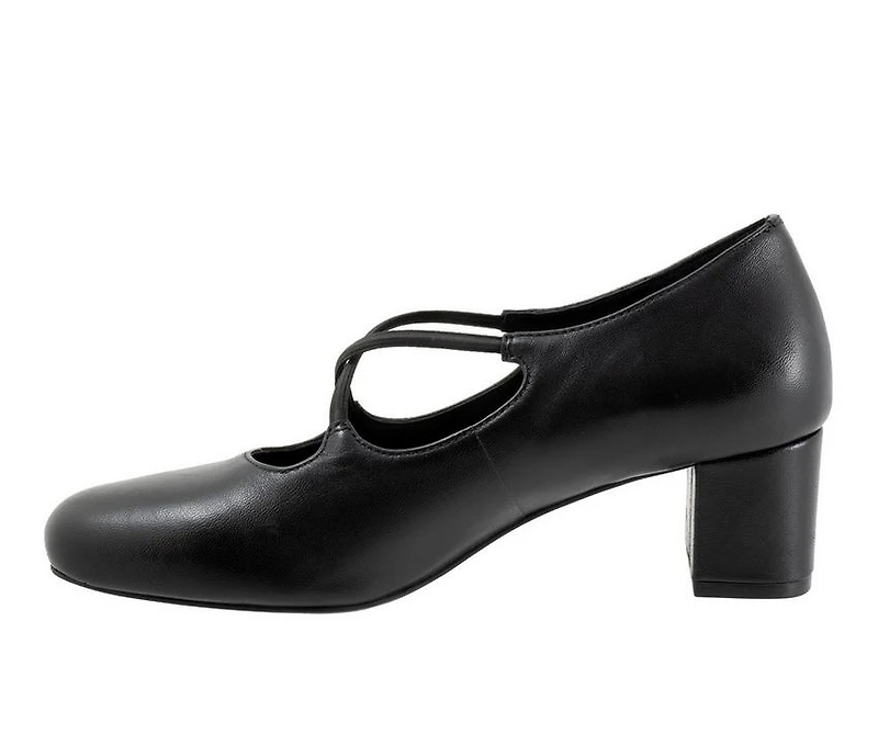 Women's Trotters Demi Pumps